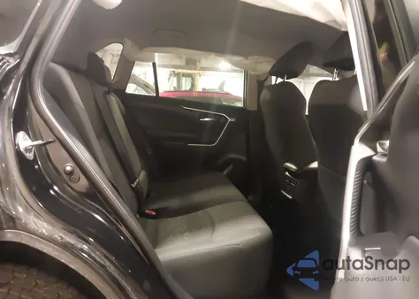 2020 Toyota Rav4 Xle z USA, uszkodzony, nr VIN 2T3P1RFV8LC091538